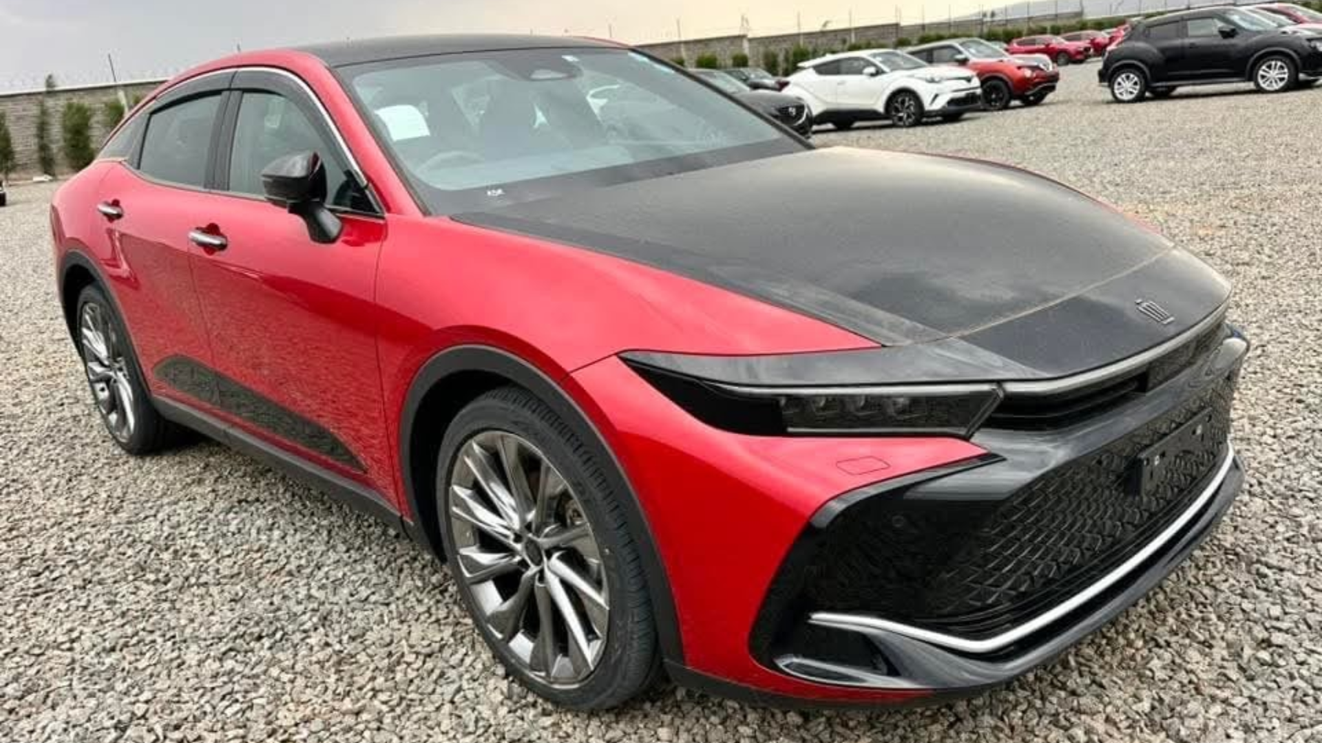 Toyota Crown 4WD 2022