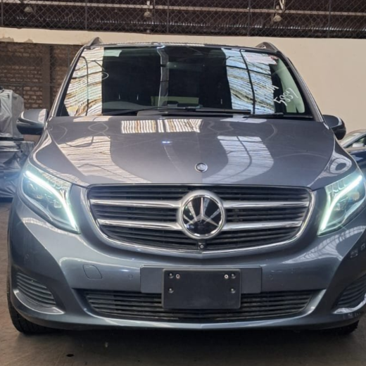 Mercedes‑Benz V220d