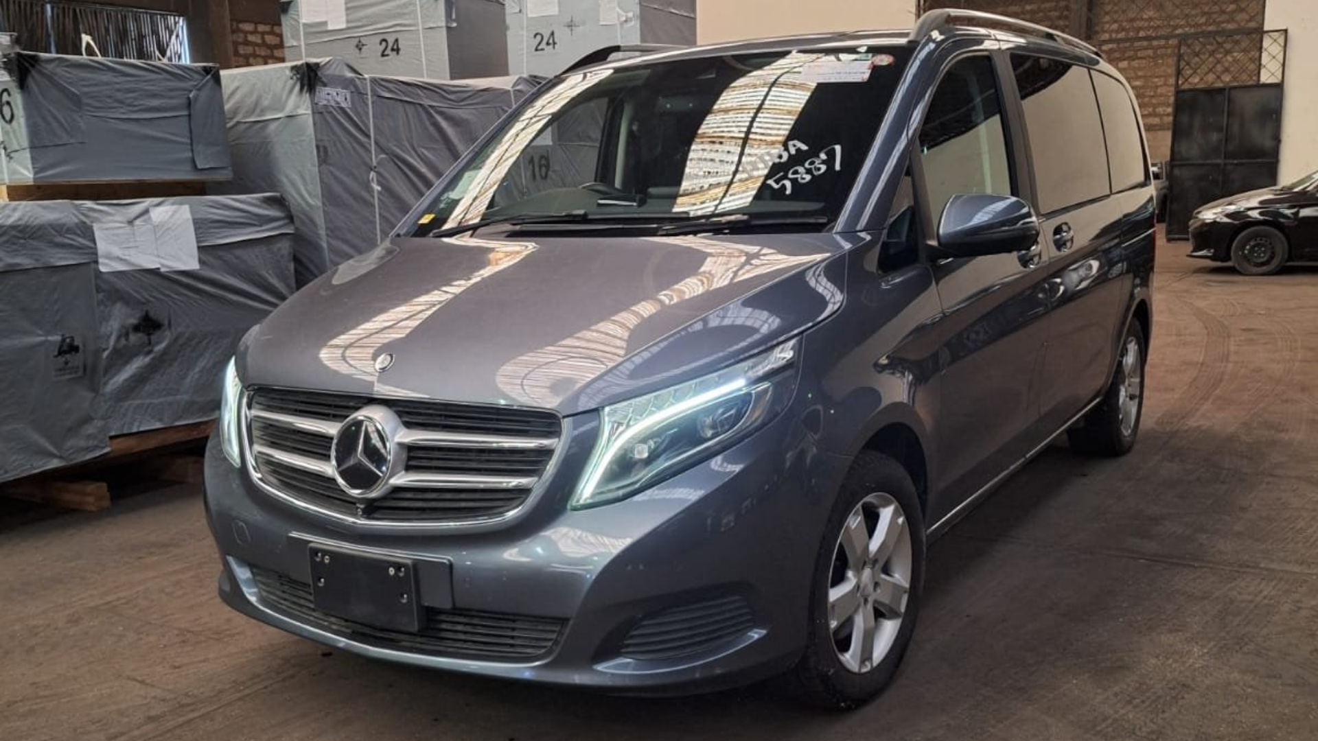 Mercedes‑Benz V220d