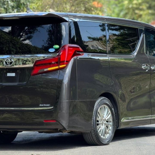 Toyota Alphard 2018